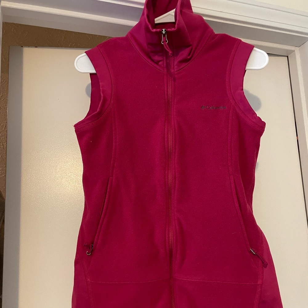 Columbia fleece vest